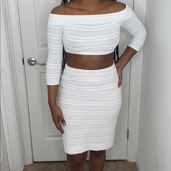 TWO PIECE SET - Picture 1 of 5